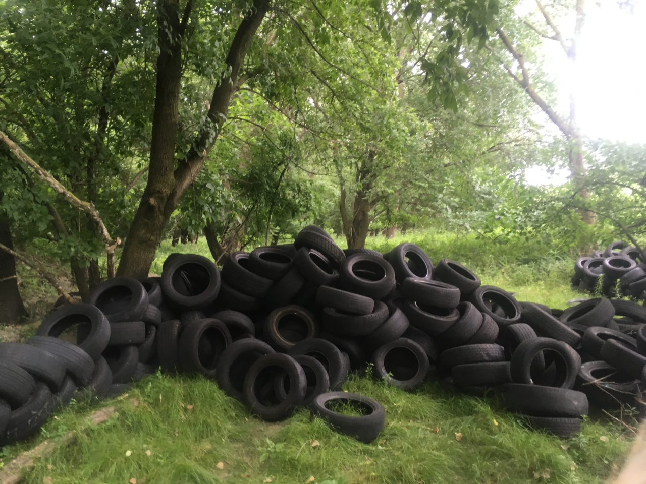 chain of tires